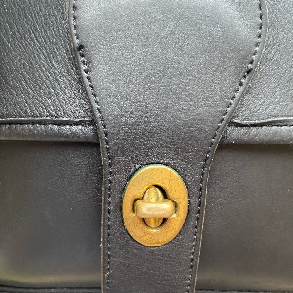 Vintage Coach Station Bag - Picture 6 of 16